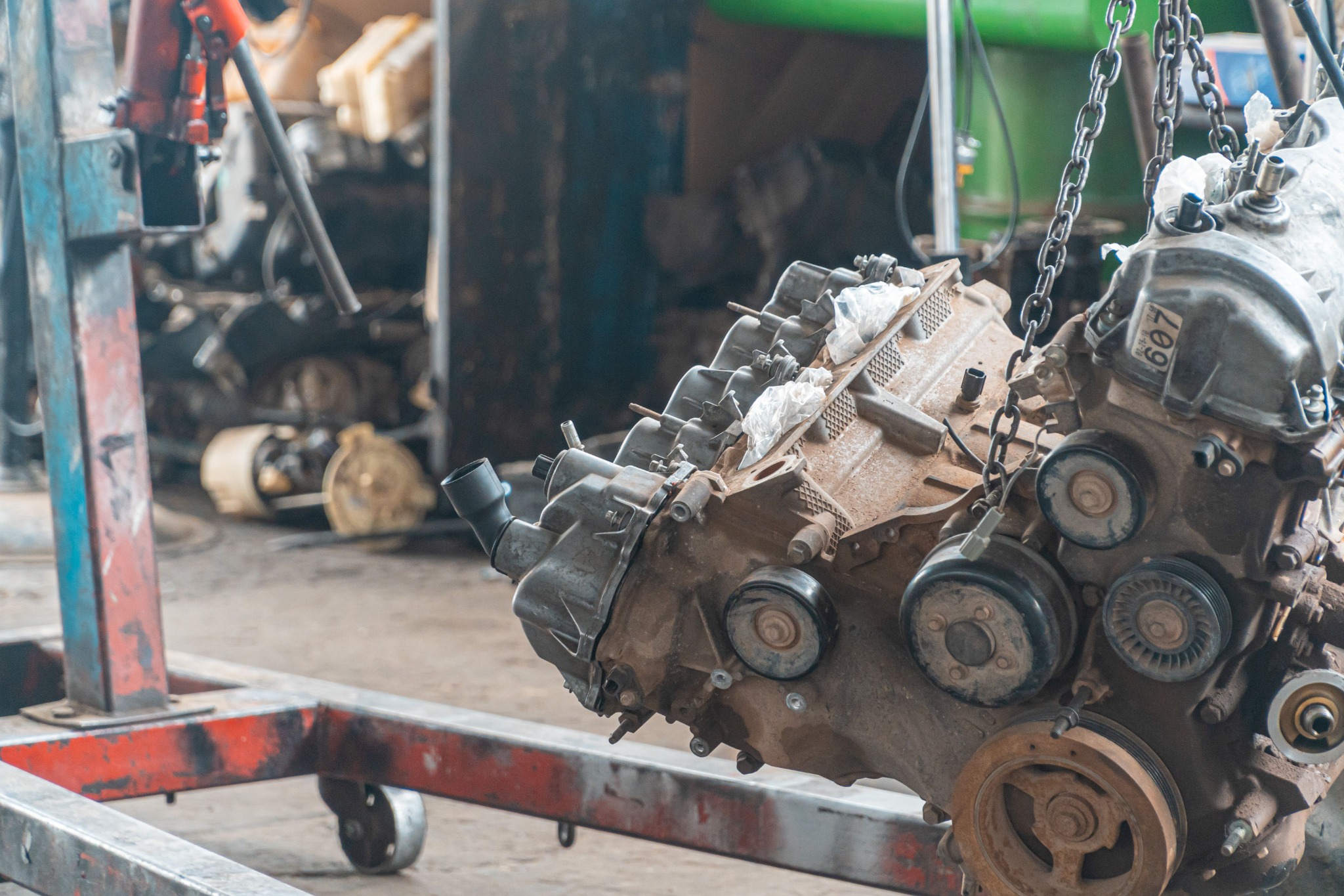 Illustrative photo: engine repair